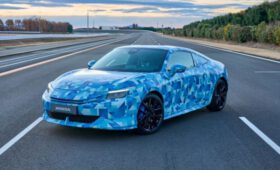 Купе Honda Prelude предложит гибридную систему нового поколения