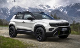 Маленький кроссовер Jeep Avenger может добраться до американского рынка